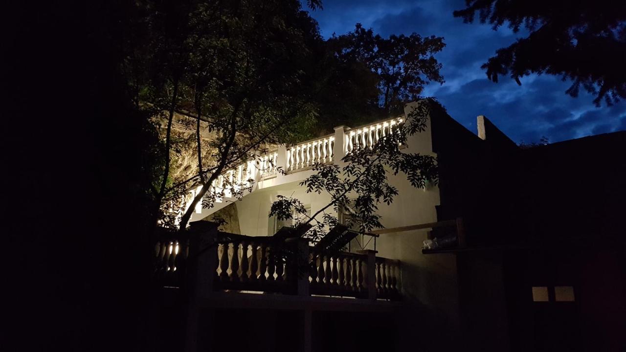 Sziklavendeghaz Lejlighedshotel Veszprém Eksteriør billede